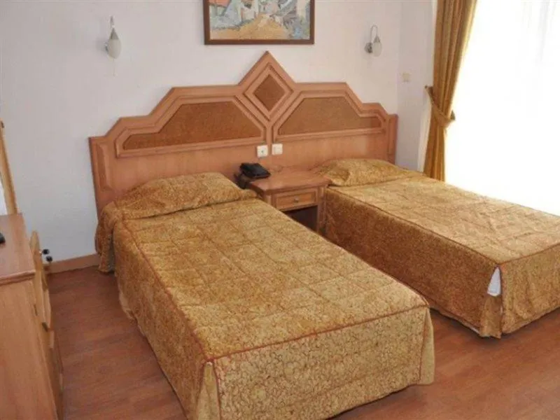 Pasa Garden Beach Μαρμαρίς
