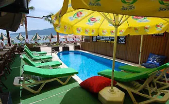 מרמריס Pasa Garden Beach